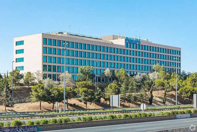 Oficina en alquiler en Sanchinarro en Madrid