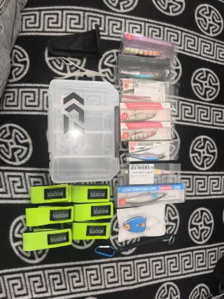 Lotes de señuelos de pesca y accesorios