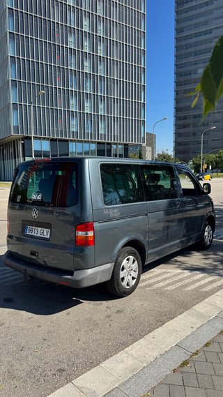 Volkswagen Multivan Beach 130hp