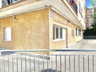 Local comercial en venta en Altza en San Sebastián-Donostia