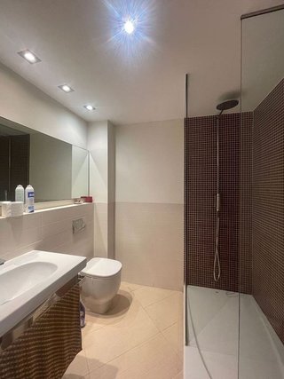 Piso en alquiler en En Corts en Valencia - Imagen 23