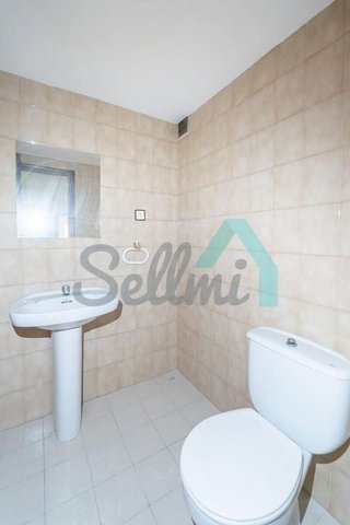 Oficina en venta en Zona Teatro Campoamor en Oviedo