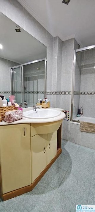 Piso en alquiler en Torrefiel en Valencia - Imagen 38