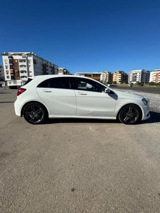 Mercedes-Benz a 200 2016