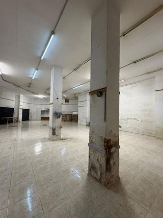 Local comercial en alquiler en Valldaura - Ctra. de Cardona en Manresa