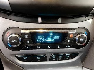 Ford 1048177 mando intermitentes cv6t13335bc focus