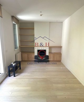 Casa pareada en alquiler en El Viso en Madrid