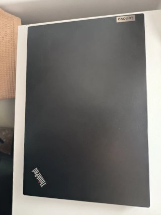 Ordenador portatil LENOVO L15