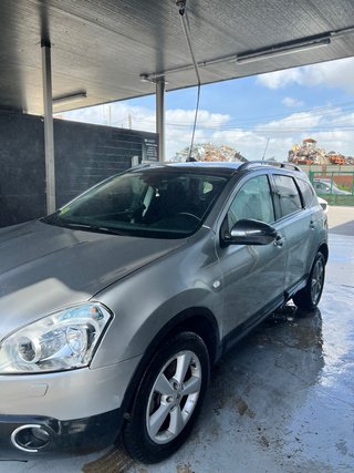 Nissan Qashqai+2 2010