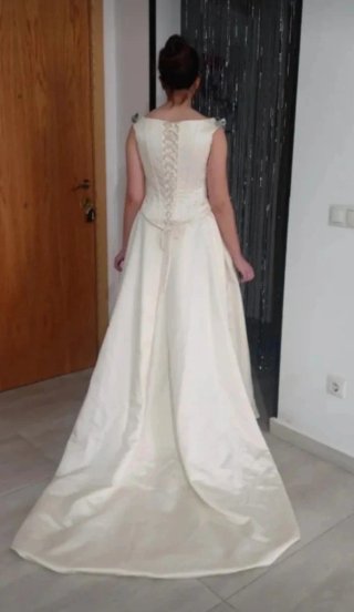 Vestido de Novia Blanco con Flores