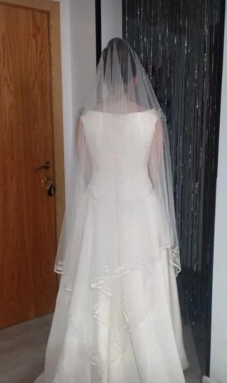 Vestido de Novia Blanco con Flores