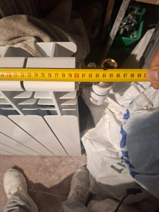 Radiador blanco metal 1 meses uso