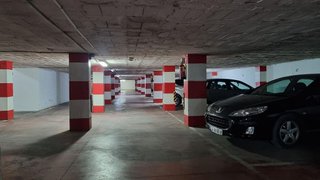Garaje en venta en Carranque - Haza Cuevas en Málaga