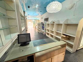 Local comercial en alquiler en Centre en Figueres