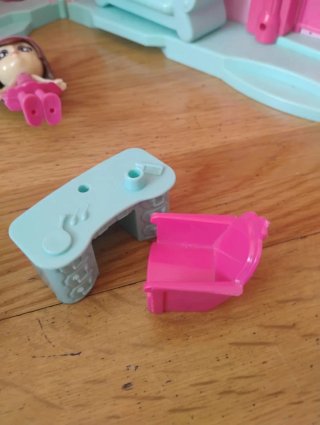 Casita de muñecas con luzes, sonidos y muebles