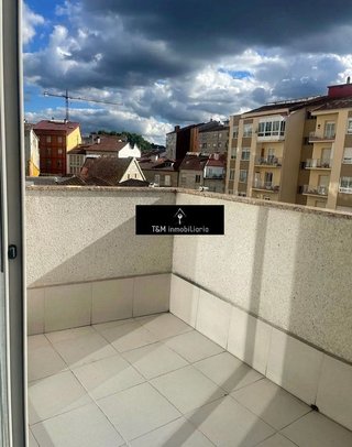 Piso en alquiler en Centro en Ourense