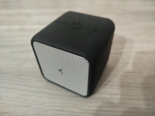 Mini Altavoz Ksix KUBICBOX Negro