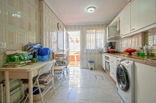 Casa adosada en venta en Colores - Entreparques en Sevilla