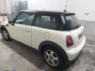 MINI Cooper D