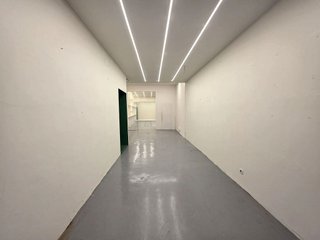 Local comercial en alquiler en Monte Alto - Zalaeta - Atocha en Coruña (A)