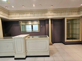 Local comercial en venta en Novelda