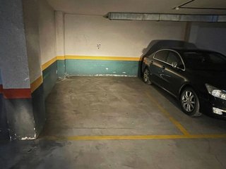 Garaje en alquiler en Echavacóiz en Pamplona