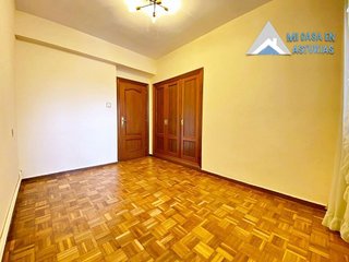 Piso en alquiler en Milán - Pumarín - Teatinos en Oviedo