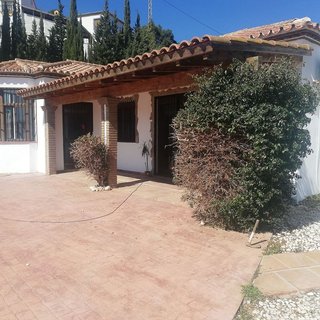 Chalet en alquiler en Coín