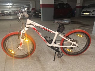 Bicicleta Infantil Specialized Hotrock