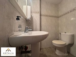 Local comercial en venta en Ciudad Monumental en Cáceres