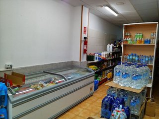 Local comercial en venta en Barri del Mar - Ribes Roges en Vilanova i La Geltrú