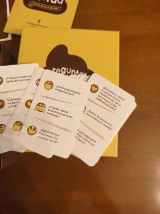 Juego para hacer amigos con preguntas graciosas