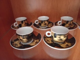 Juego 5 Tazas y Platos Porcelana