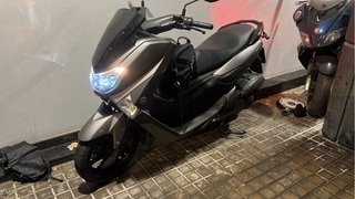 Yamaha NMAX 125cc Gris