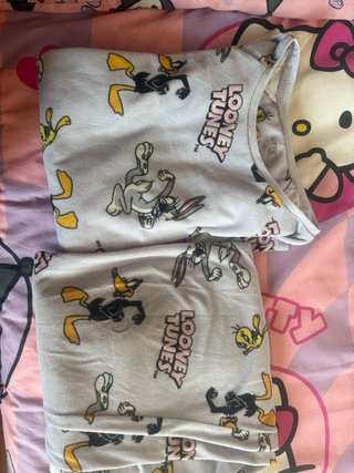 Sudadera rosa Hello Kitty
