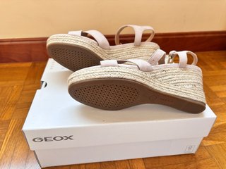 Sandalias Geox Piel T39 sin estrenar