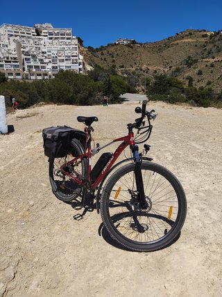 Bicicleta Eléctrica Roja