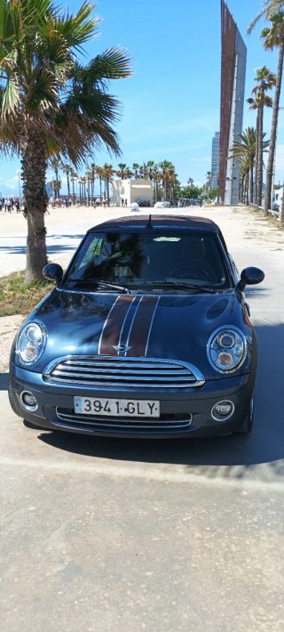 MINI Cabrio 2010