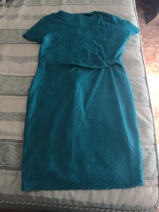 Vestido azul verdoso con textura