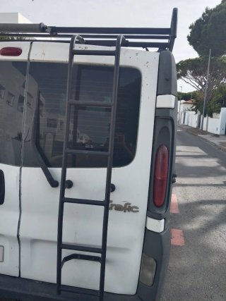 Baca Renault Trafic Original
