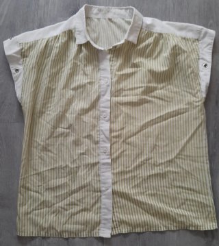 Camisa rayas blanca y verde