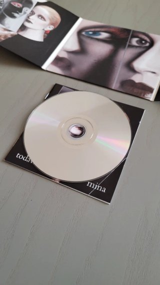 CD Mina - Todavía
