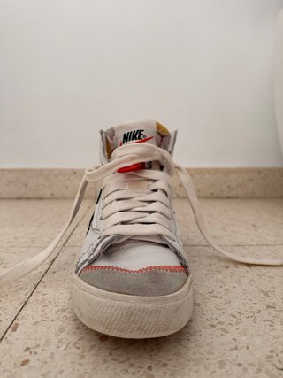 Nike Blazer Mid '77 Jumbo Blancas y Negras