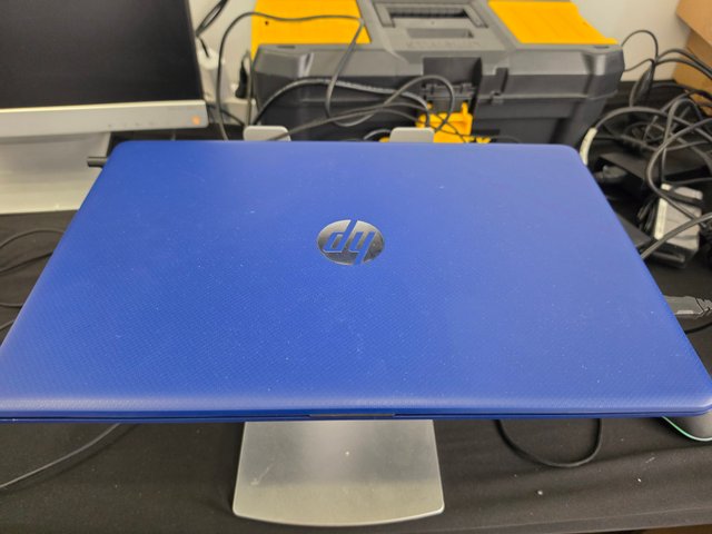 Portátil HP Ryzen 5 12GB RAM 256GB NVMe Tec. Numér
