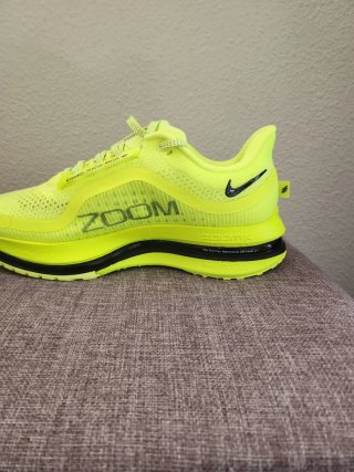 Zapatillas Nike Pegasus Premium Amarillas