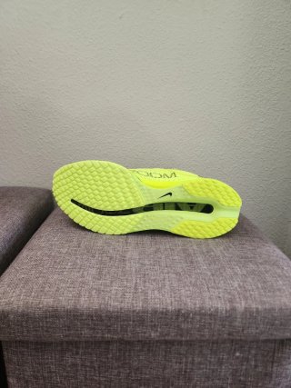 Zapatillas Nike Pegasus Premium Amarillas