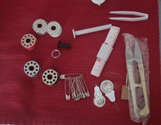 Máquina de coser portátil Mini