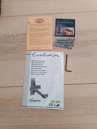 Soporte de pared para altavoces