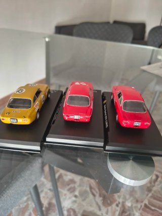 3 modellini Alfa Romeo Giulia GT 1/43