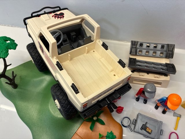 Playmobil 3219 4x4 con accesorios
